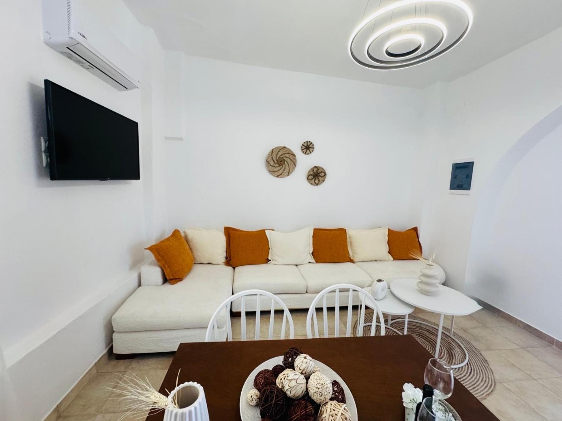 Villa Jenny Stylianou Spetses Town Exterior photo